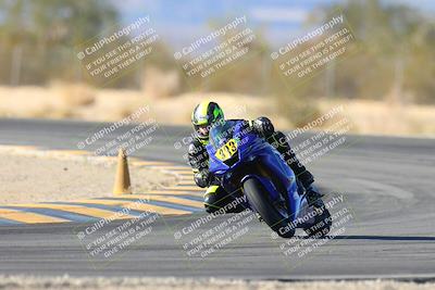 media/Jan-10-2025-CVMA Friday Practice (Fri) [[489e0da257]]/Group 4 and Trackday/Session 5 (Turn 7)/